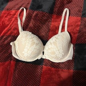 Victoria Secret Dream Angel’s Push-Up Bra
